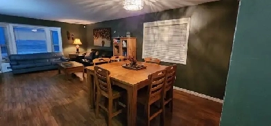 3-Bed Upper Townhouse – Utilities In! ✨ Image# 1