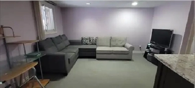 2-BR Spacious Walkout Basement Apartment Markham Prime Location Image# 1