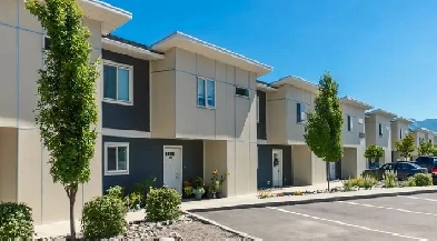 Pet-Friendly Three Bedroom 2.5 Bath with In-suite Laundry for Re Image# 12