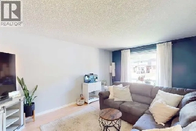 For Rent House 4 Bedrooms Image# 1