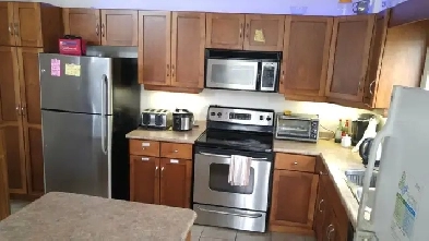 FURNISHED ROOM/RENT-GUELPH -MATURE STUDENT/YOUNG PROFESSIONAL Image# 1