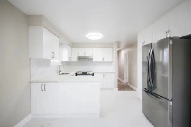 3 BEDROOM RENOVATED HOME IN BRADFORD Image# 1