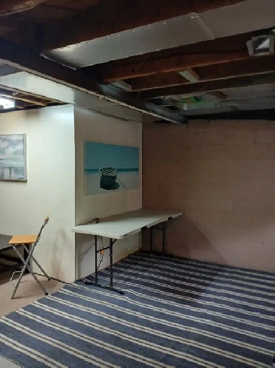 Basement room for rent very clean 432 Blake Image# 1