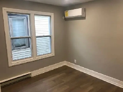 New Renovated (1) Bedroom Apartement in Little Italy Image# 5