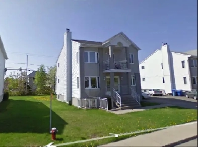 Grand 41/2 a St-Jerome secteur de choix Image# 12