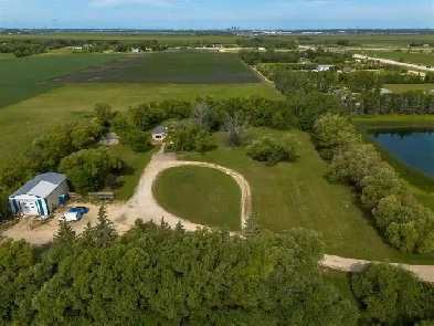 1200 sq ft automotive garage- 40dx30x20h- with 10,000 car hoist Image# 1