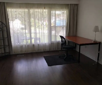 Large Room for Rent Image# 1