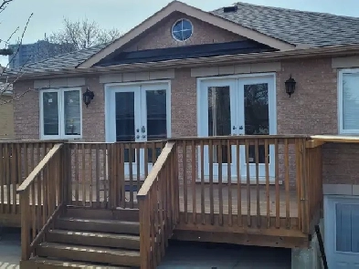 2 bedrooms 1 living room on main floor for lease Image# 1