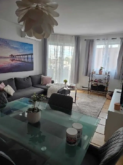 condo 4 1/2 à louer Image# 4
