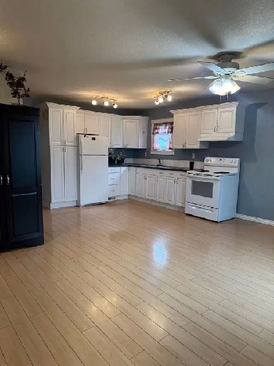 Bungalow for sale in Alberta Beach Image# 10