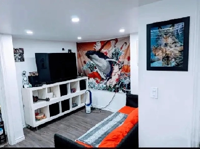 JUNCTION TRIANGLE 2BDR - LANSDOWNE & BLOOR - LAUNDRY & DISWASHER Image# 1