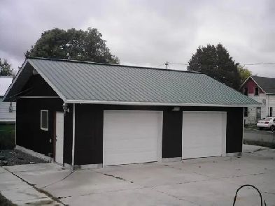 Carleton Place - indoor vehicle storage space available Image# 1