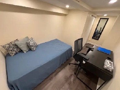 Fully furnished rooms for rent in quiet and clean houses Toronto Image# 1