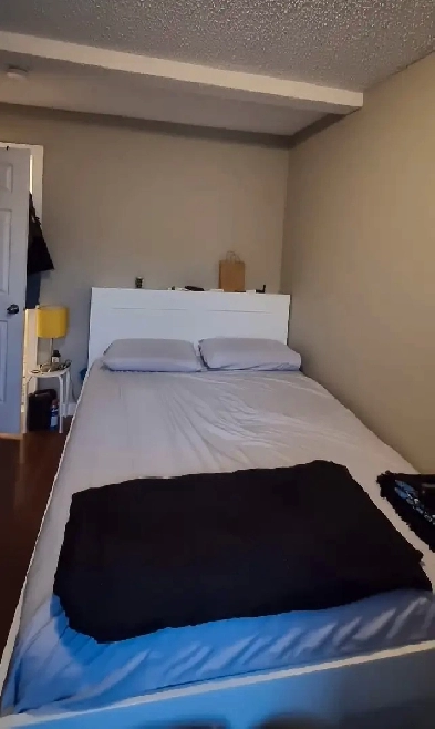 Private room for rent Image# 3
