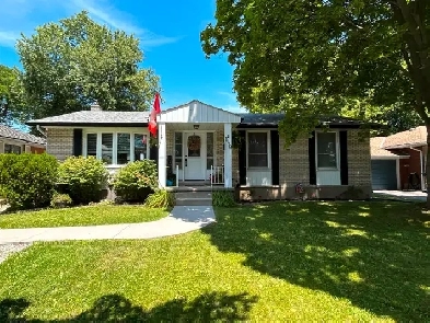 Dunnville -3 bedroom, 1 bath main floor of a house for rent Image# 1