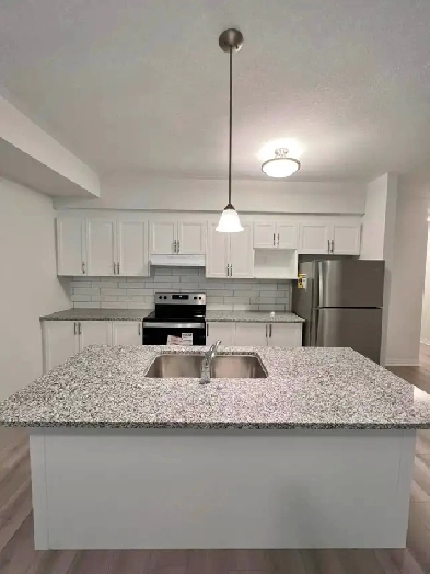 Stacked Townhouse for Rent in Cambridge - 2 Bed, 2.5 Bath Image# 5