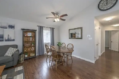 Stunning 3 Bedroom Family Home Image# 3