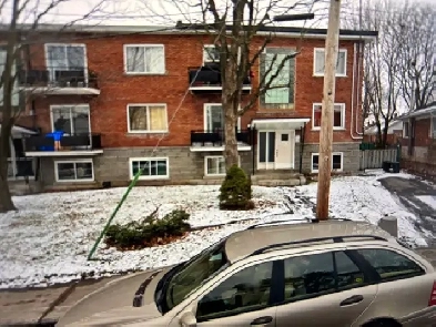 4 1/2 à louer - Laval - Rénové , tout inclus Image# 1