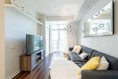 Spacious 1-bedroom condo in Durand area Image# 4