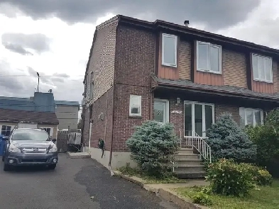 Maison unifamiliale de 3 ch et 2,5 sdb à louer à Brossard Image# 5