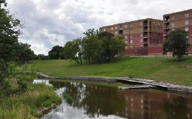 Beautiful 2 Bedroom Condominium for Rent Image# 1