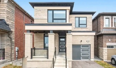 Luxury Detached 5-Bed Home on Premium Park-Facing Lot- Pickering Image# 3