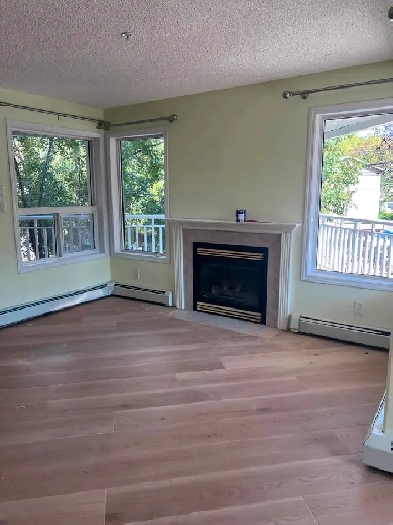 WESTMOUNT LIVING. !    2 BR. 2 Bath,  Large balcony, Avail immed Image# 1
