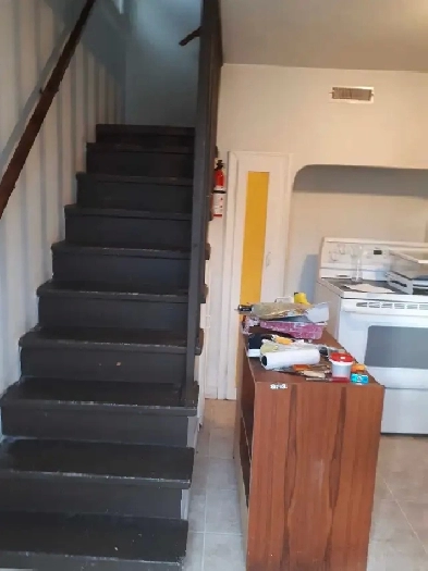 2bed 1bath House Image# 7