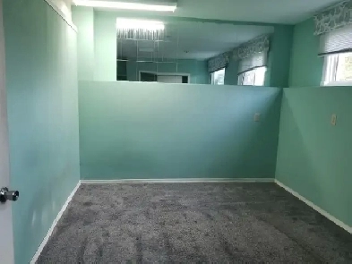 Large Room for rent for Immediate Occupancy Image# 1