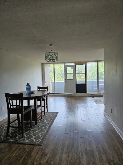 1-Bedroom Apartment – Spring Garden Rd, Halifax Image# 5