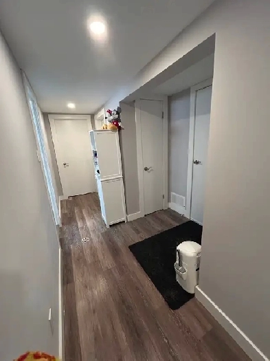 Bayly & Salem 2 bdrm (Ajax) Image# 1