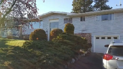 713 Gleneagles Dr Image# 18