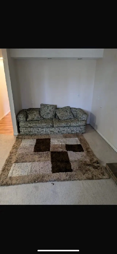 3 Bedroom Basement Suite Full Kitchen Available Immediately Image# 6