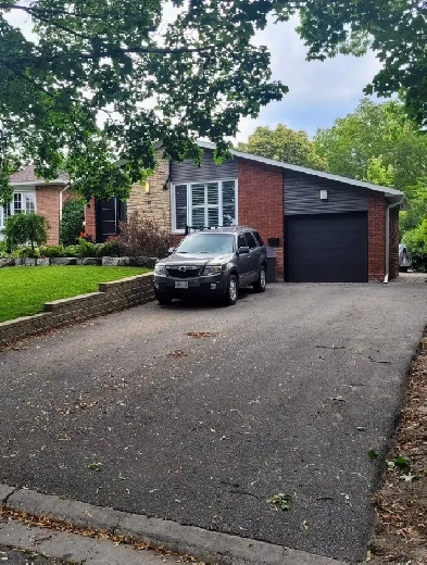 Beautiful 3BR in North End of Oshawa Image# 1