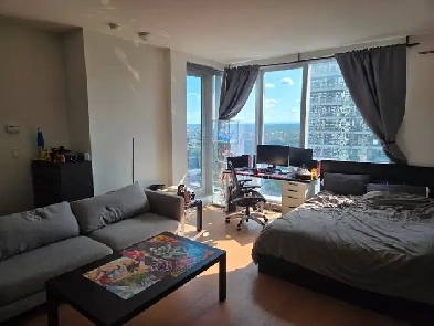 Lease Transfer – Modern Studio in Downtown Montreal Image# 2