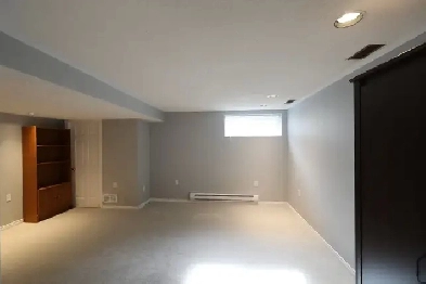 SPACIOUS BASEMENT WITH PRIVATE BATHROOM, WASHER & DRYER – ALL UT Image# 6