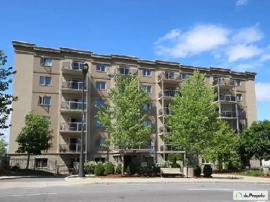 Beautiful and spacious Condo - Next to Portage and Ottawa Image# 1