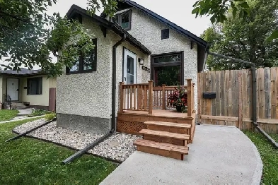 Fully Renovated 2 Br/1 Bath with Fabulous Shop/Garage $299,900 Image# 6