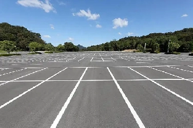 parking spot available for rent in Sacrbourough Image# 1