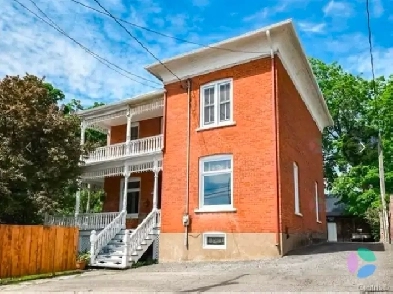 Logement 41/2 à louer Image# 1
