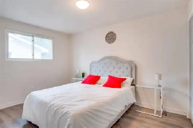 Stylish 3-Bedroom Bungalow in Family-Friendly Hamilton Mountain Image# 4