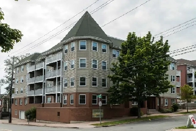 ONE BED SOUTH END !! AVAILABLE October Image# 4