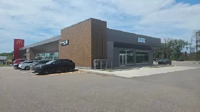 Local Commercial à louer – 2000 Wilfrid-Hamel Image# 1