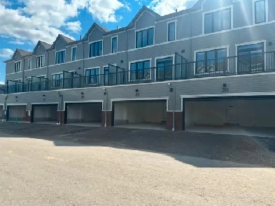 Brand New Luxury Townhouse in Little Corners – Hazel Glenn Image# 6
