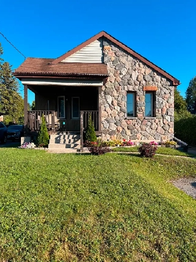 Legal Duplex - Basement Apartment Image# 1