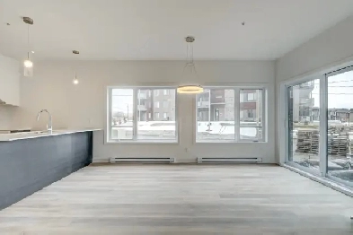 St-Constant grand et récent 5.5 à louer octobre 2025 Image# 1