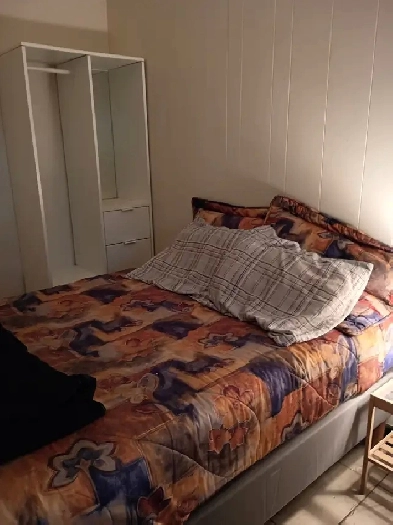 Chambre TT inclus - Brossard Image# 6