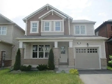 Detached 3 Bedroom house Image# 3