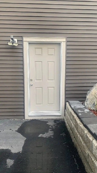 $1750  40% utilities 2 bedrooms & 1 bath ground level Image# 1