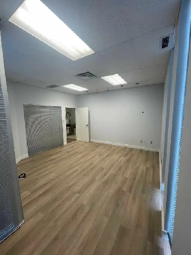 Flexible Office & Warehouse for Rent Image# 1